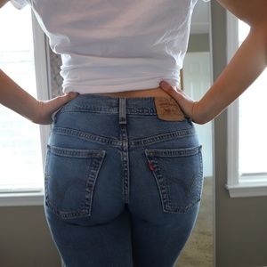 Levi’s 550 High rise Mom jeans